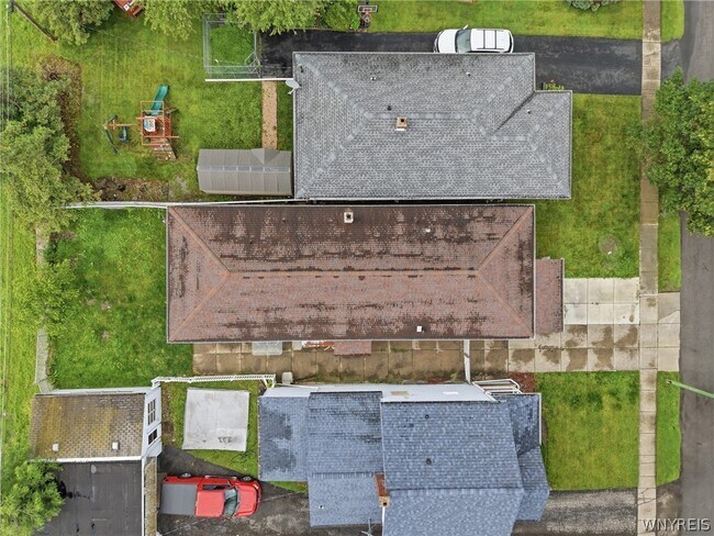 Building Photo - 56 Awood Pl