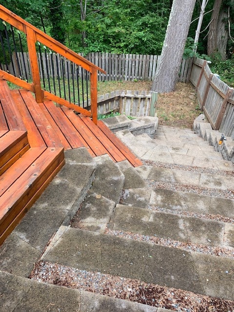 Building Photo - Spacious Open Layout 3 bedroom, 2 bath Rambler in Clearwood!