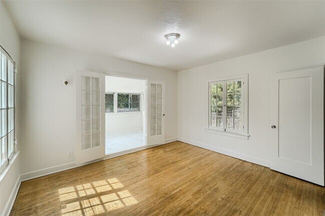 Building Photo - 5924 Graciosa Dr