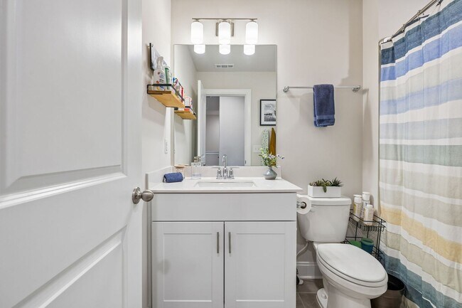Building Photo - Beautifully maintained and now available as a rental for the very first time!