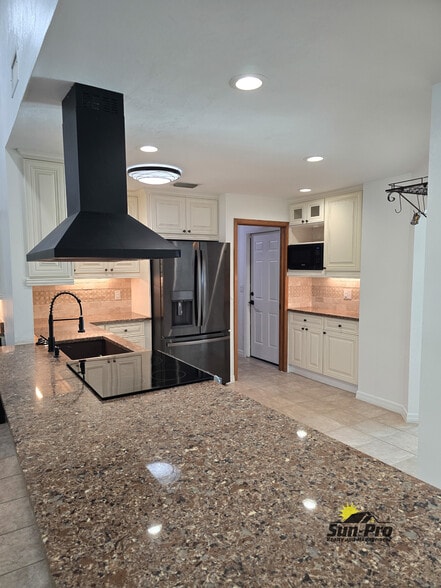 Building Photo - 139 Riverwalk Ct