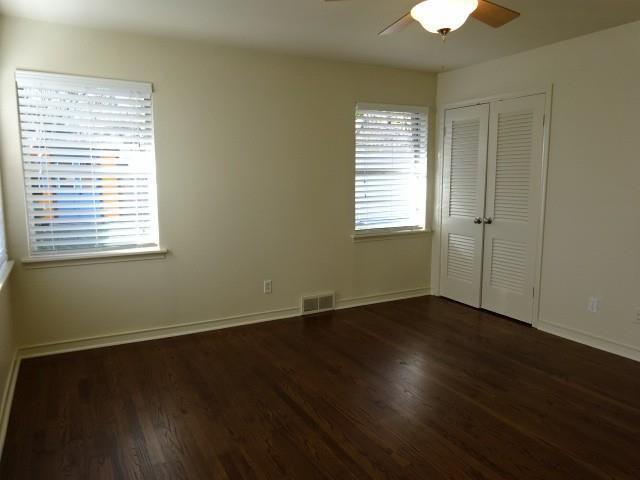 Building Photo - 7104 Haverford Rd
