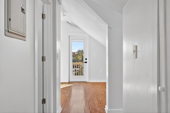 Building Photo - 167 Harrison Ave