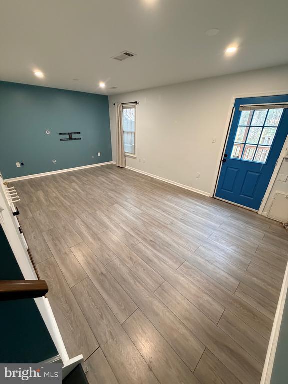 Building Photo - 46754 Woodmint Terrace