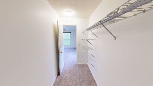 Building Photo - 5003 Ivyvine Blvd