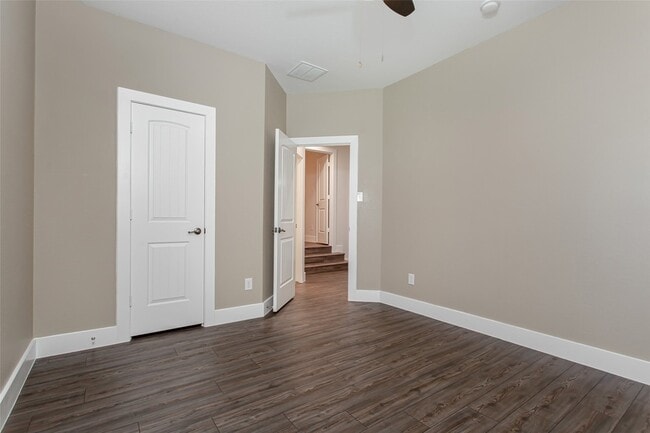 Building Photo - 4738 Coyote Trail