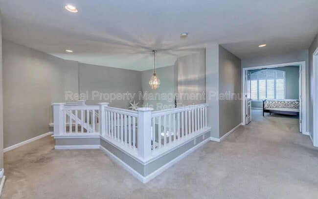 Building Photo - 2927 E Solar Ave