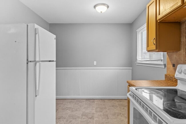 Building Photo - Cute Florissant Rental- MOVE IN READY!