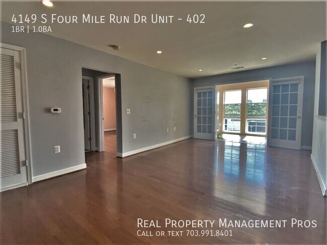 Building Photo - 4149 S Four Mile Run Dr