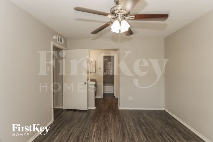 Building Photo - 16914 Kilwinning Dr