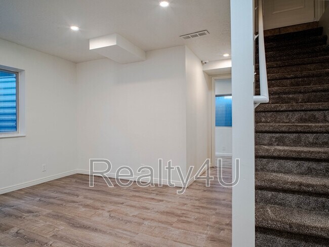 Building Photo - 13341 Copper Park Dr