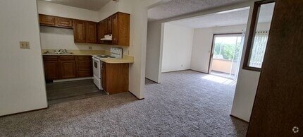 Building Photo - Beautiful community tucked away