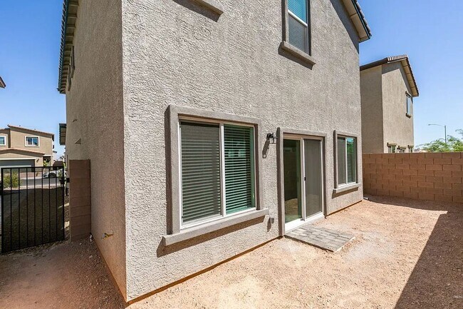 Building Photo - BEAUTIFUL NEW BUILD WITH 3 BEDROOMS, 2.5 B...
