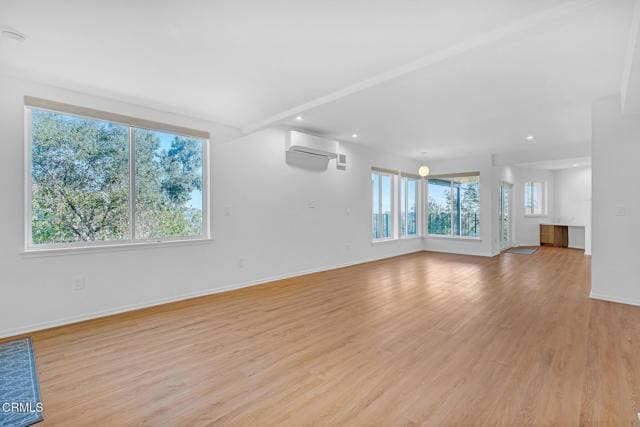 Building Photo - 1685 Poppy Peak Dr