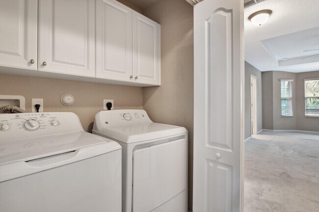 Building Photo - 5830 Monterra Club Dr