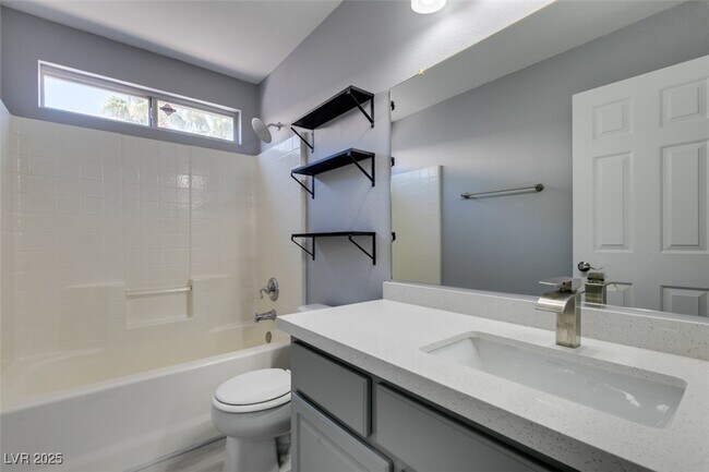Building Photo - 803 Binbrook Dr