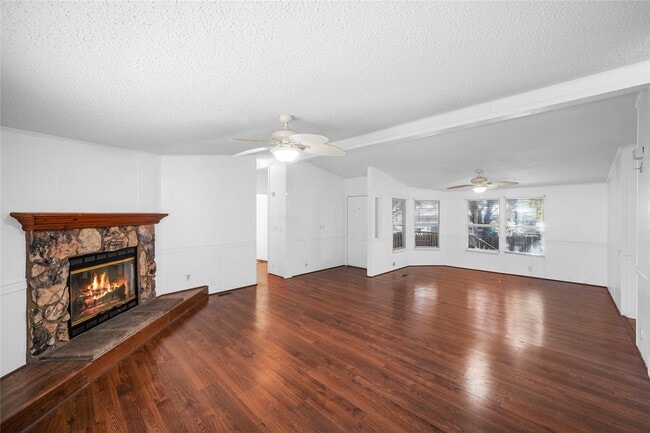 Building Photo - 3614 College St