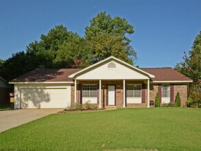 Building Photo - 3 bed, 1.5 bath in Bartlett