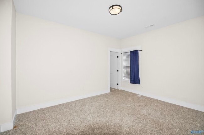 Building Photo - 65 Dylan Rd