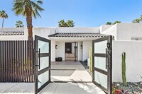 Building Photo - 45635 Camino Del Rey