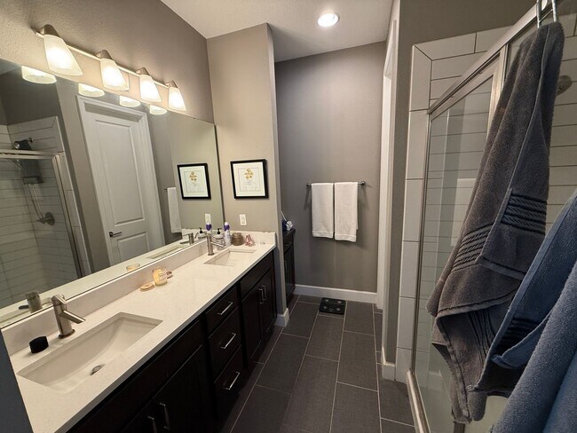 Building Photo - 3 Bedroom/2 Bathroom SFH in Summers Corner AVAILABLE APRIL 6th!