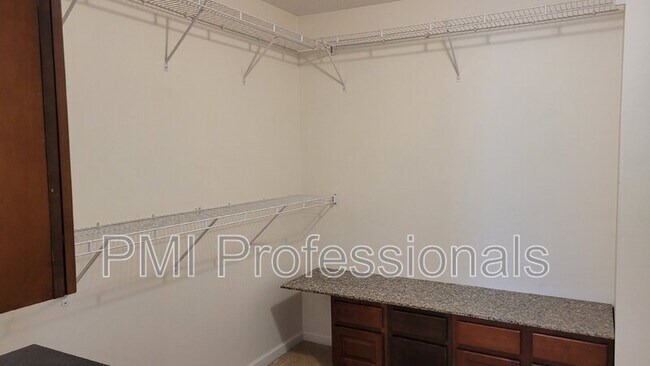 Building Photo - 3368 Mountain Maple Ct