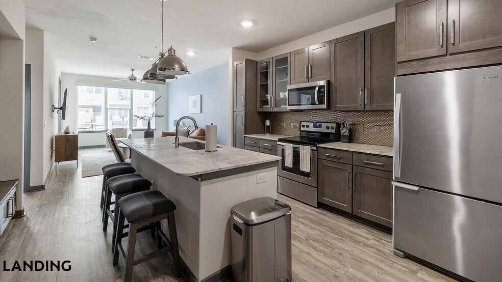 Building Photo - 3001 Crockett St