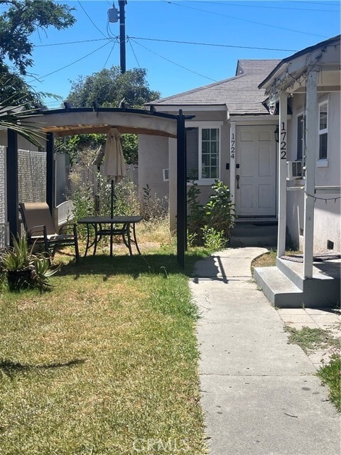 Building Photo - 1722 S Birch St