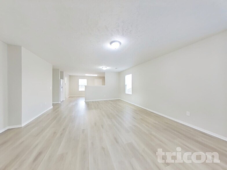 Building Photo - 5006 Hancock Cir