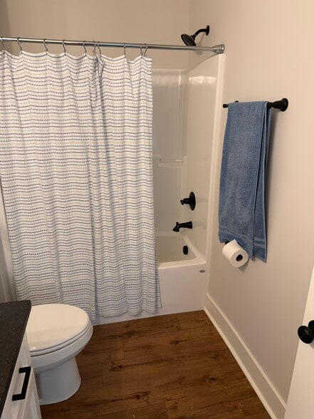 Building Photo - 30 Tower Ct