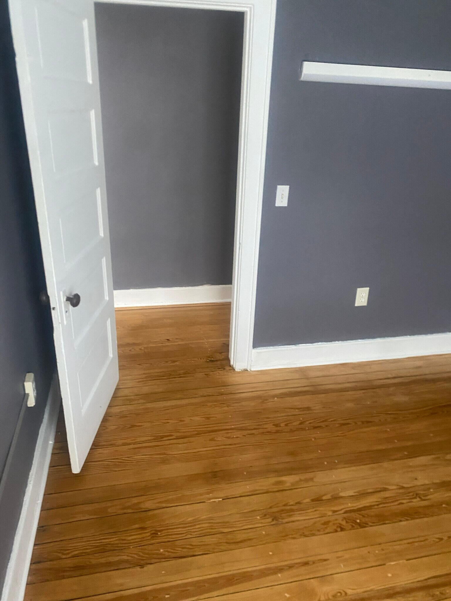 Building Photo - 916 W Lovell St