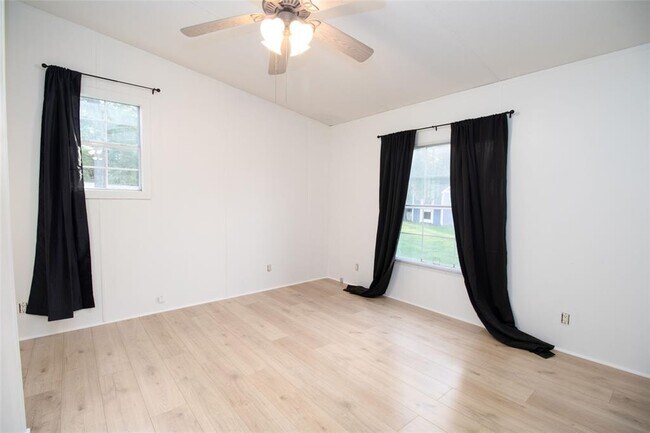 Building Photo - 11524 Stidham Rd