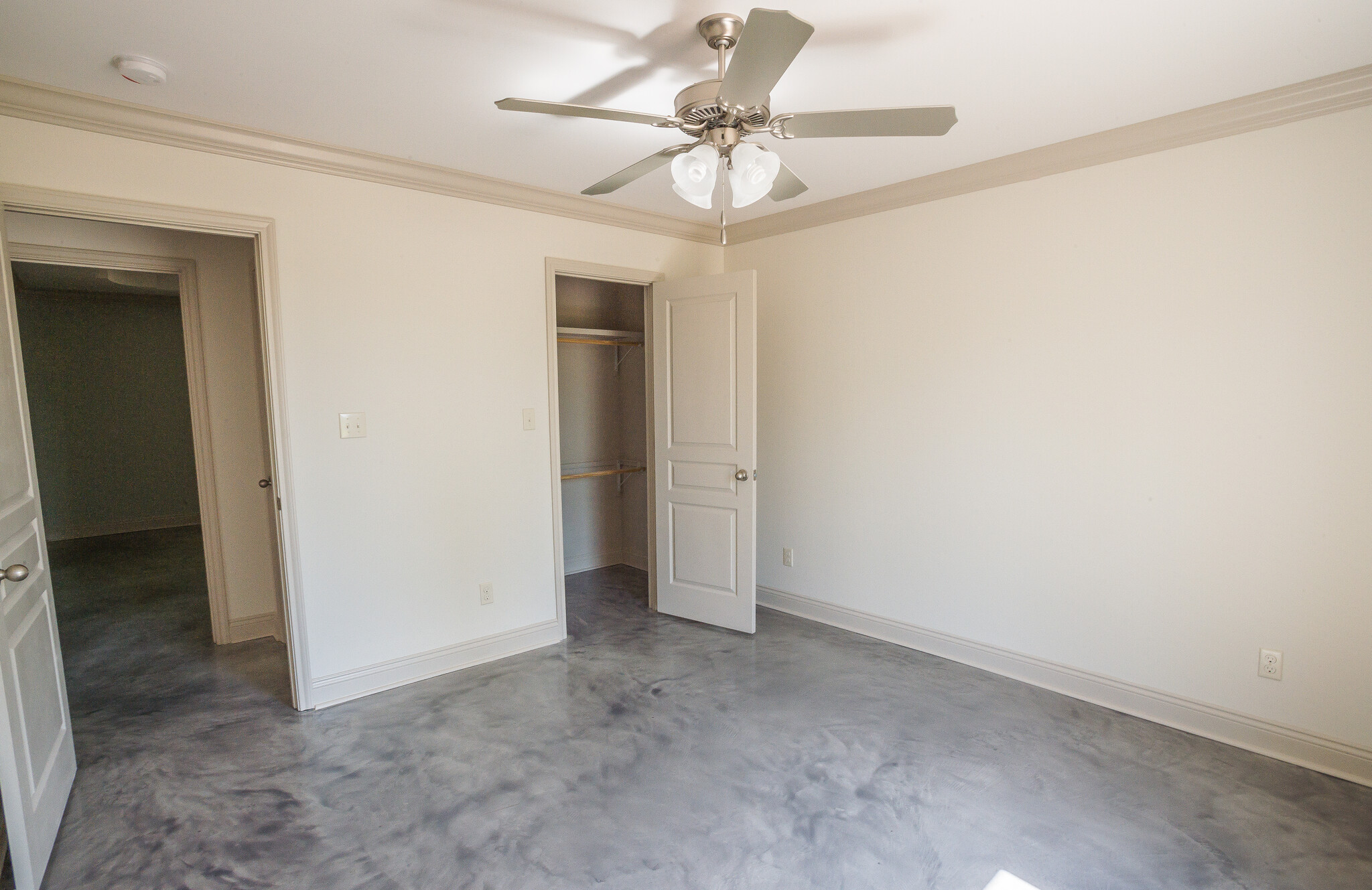 Building Photo - 1042 Timber Trails Rd