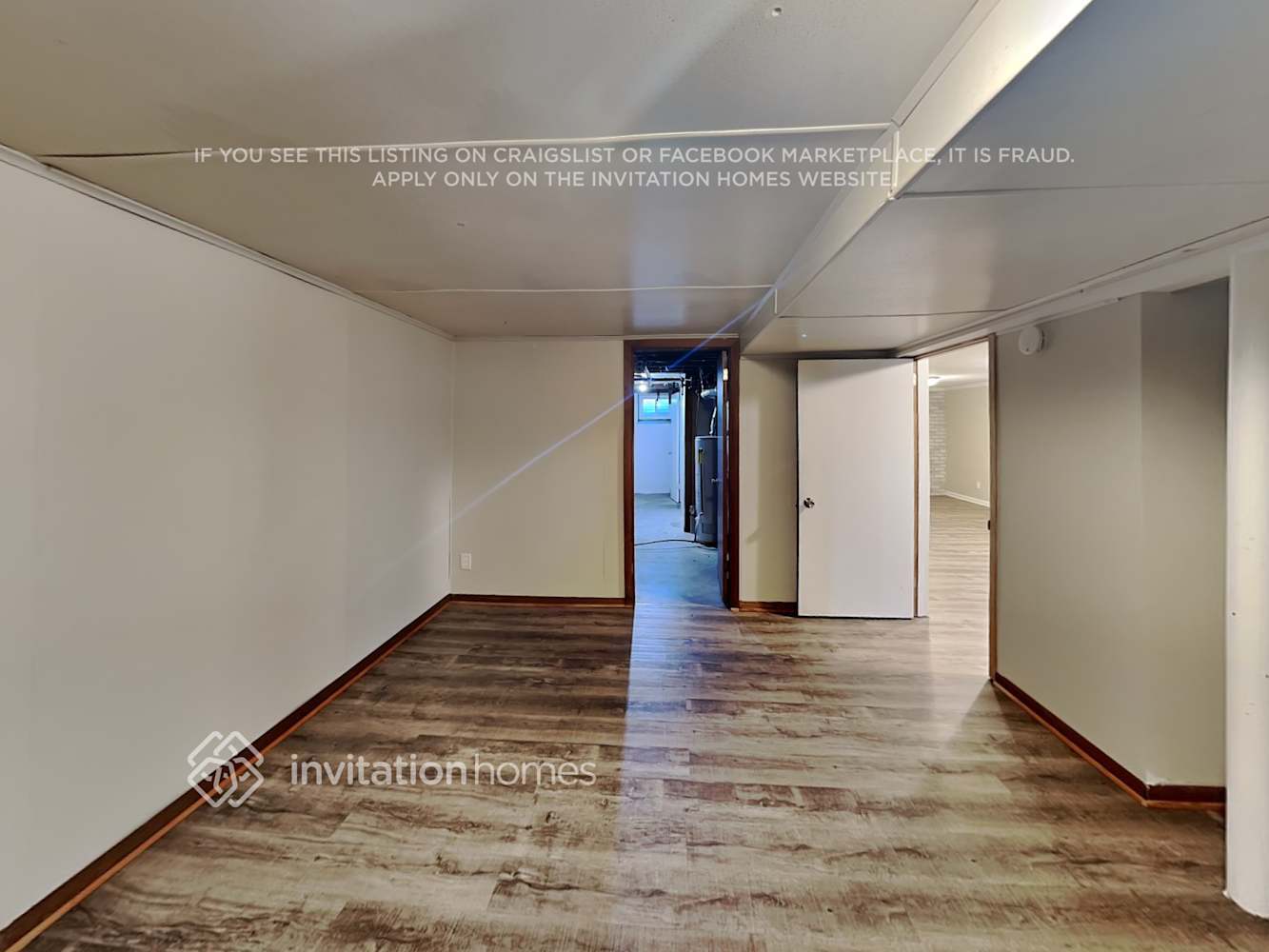 Building Photo - 2911 W 85th St