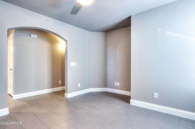 Building Photo - 22306 N Van Loo Dr