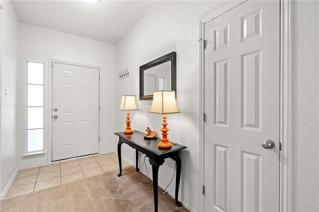 Building Photo - 601 Paso Fino Trail