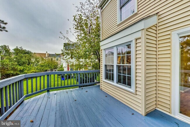 Building Photo - 10615 Prairie Landing Terrace