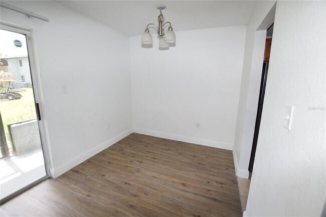 Building Photo - 4703 S Texas Ave