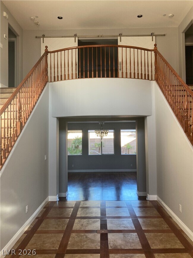 Building Photo - 7020 N Albatross Attic St