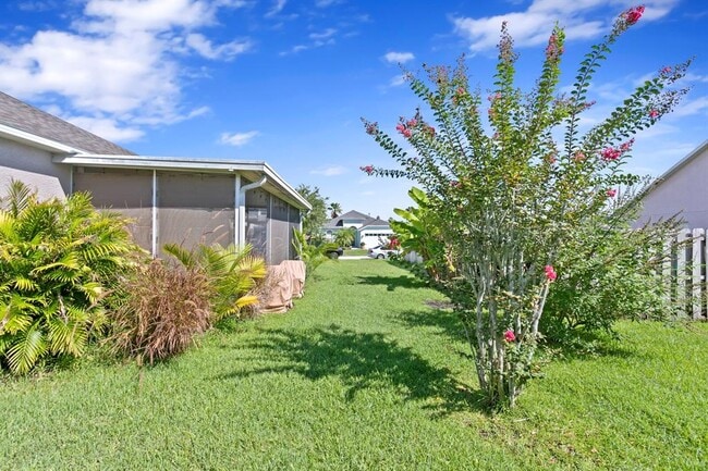 Building Photo - 14316 Sky Flower Ln