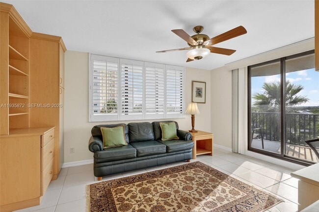 Building Photo - 4000 N Hwy A1A