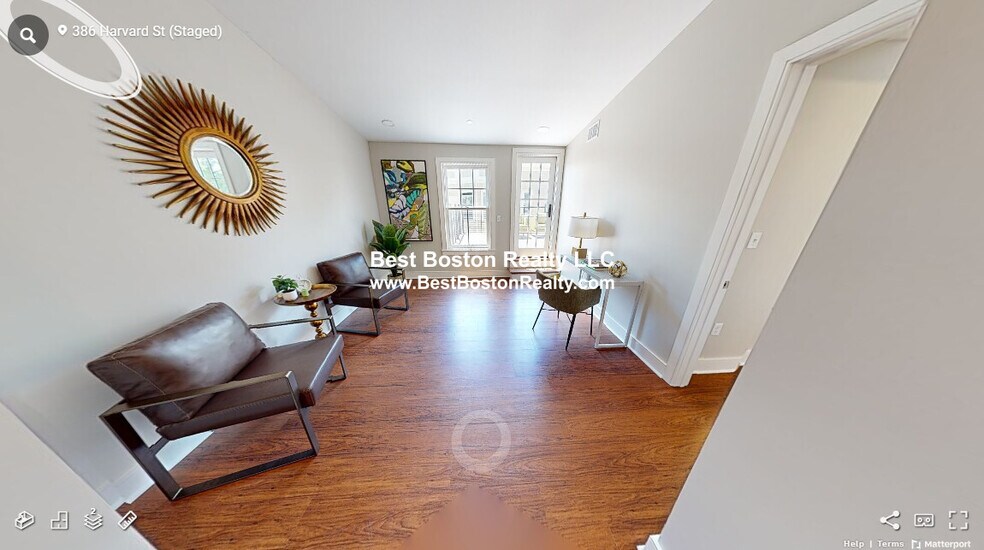 Building Photo - 386 Harvard St