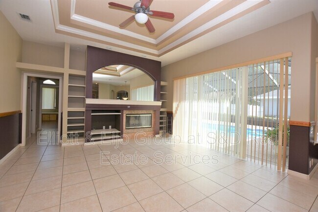 Building Photo - 2218 Longleaf Cir