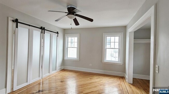 Building Photo - 33 Norwood Pl