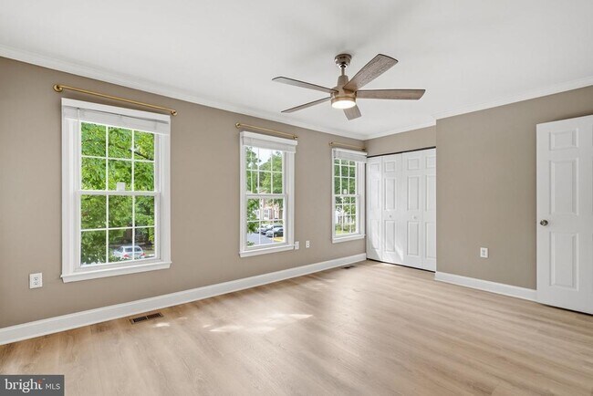 Building Photo - 12120 Stoneford Dr