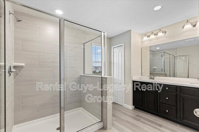 Building Photo - 12667 Josslyn Ln