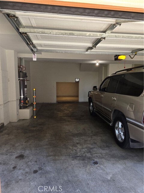 Building Photo - 2147 Cittadin Dr