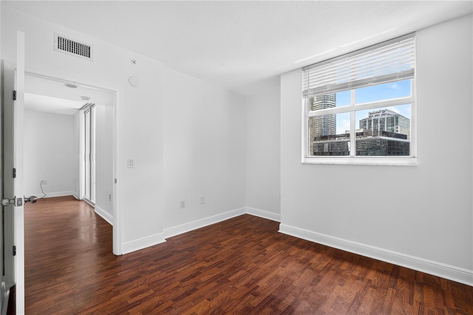 Building Photo - 1250 S Miami Ave