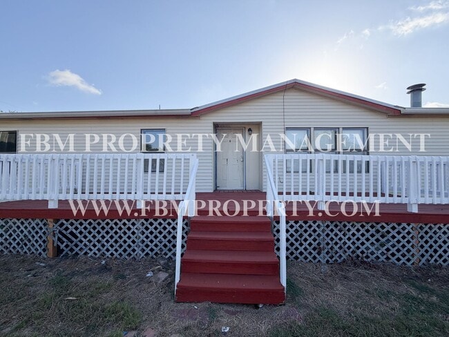 Building Photo - 633 Moseley Rd