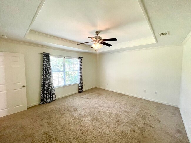Building Photo - 3/2 Available for Rent in Oak Grove Subdiv...